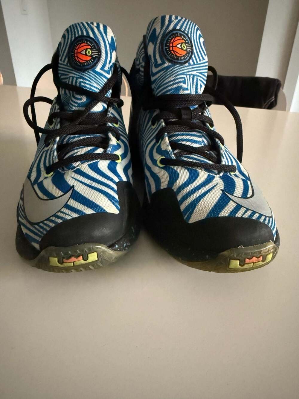 Nike LeBron 13 GS 'Blue Sky Print' 808709-101 Basketball Shoes - Picture 4 of 11